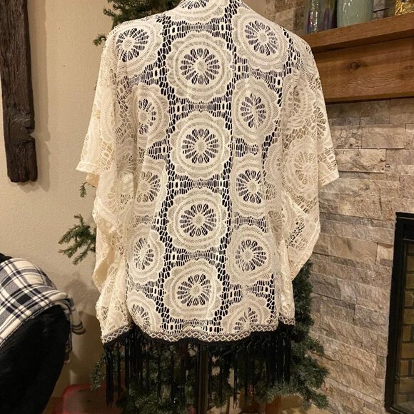 WILD MOSS Women's Lace Cardigan Kimono Ivory Black Fringes Size S CUTE!! RARE!! - Picture 5 of 6